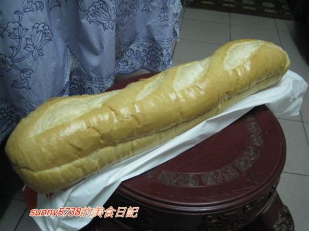 [團購美食]福利麵包公司超大條大蒜奶油法國麵包